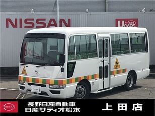 bus sekolah Nissan CIVILIAN