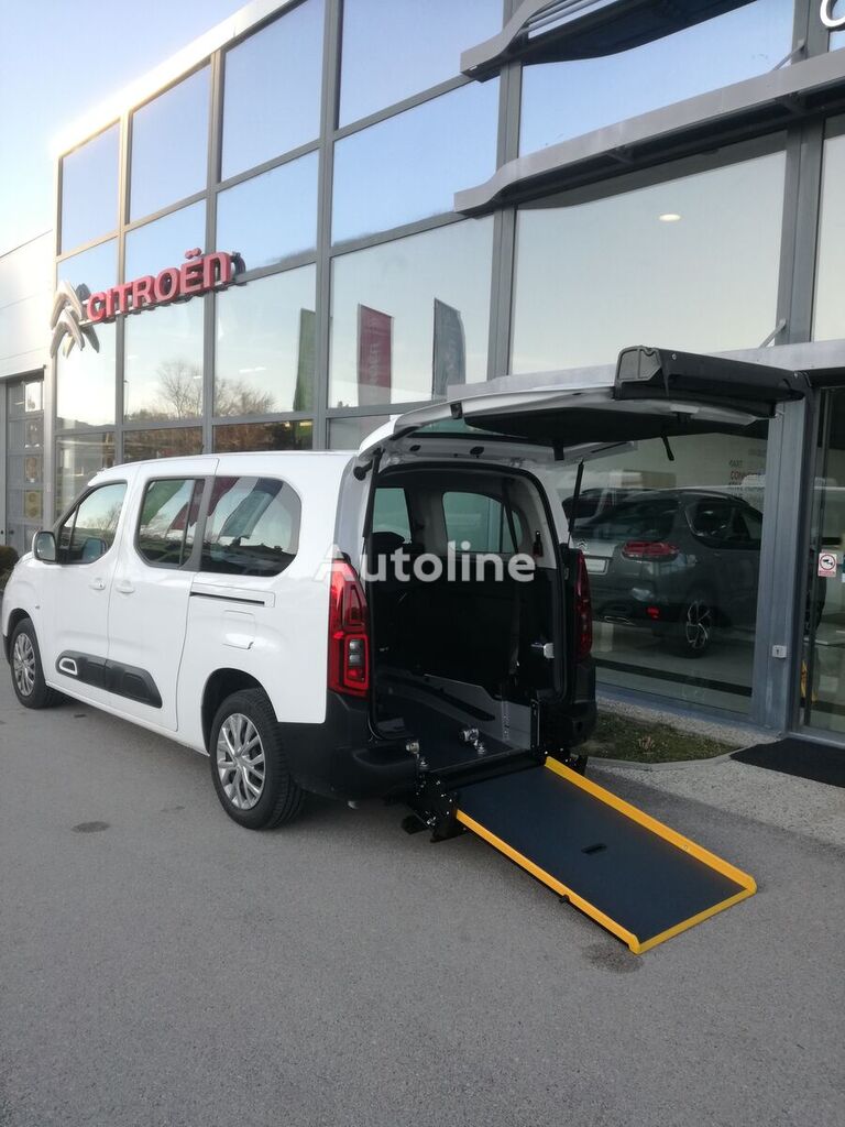 ambulan Citroen BERLINGO LIVE XL DISABILI baru