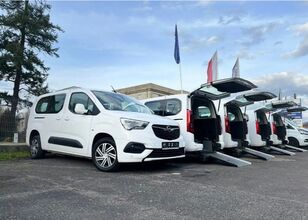 van mini Opel Combo - Wheelchair Transport with Ramp