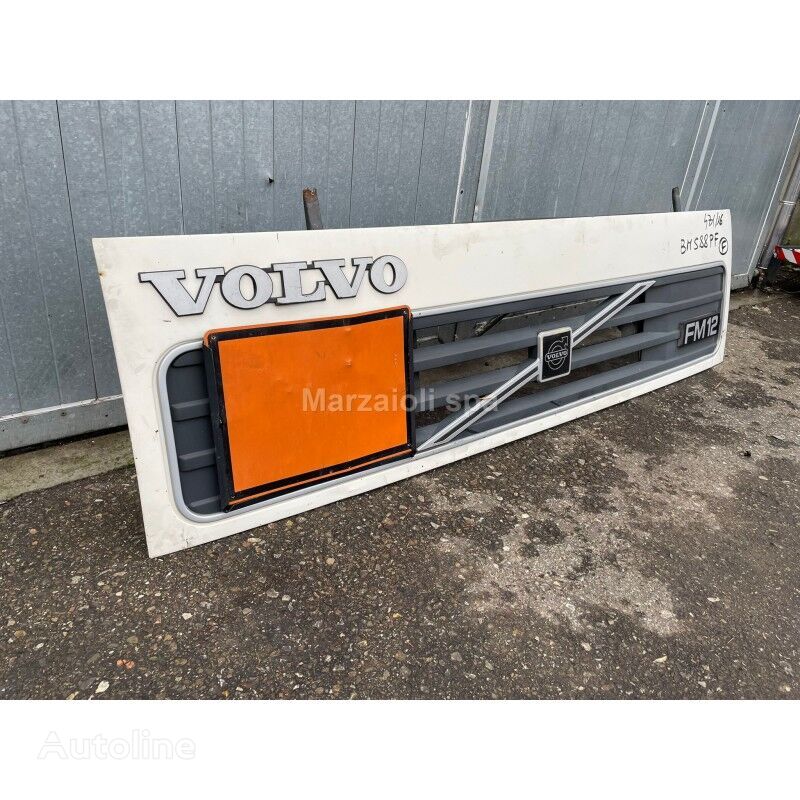 gril radiator untuk truk Volvo FM