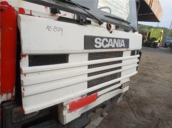 gril radiator Calandra Scania Serie 3 (P/R 113-360 IC Euro1)(1988->) FSA 3600  389049 untuk truk Scania Serie 3 (P/R 113-360 IC Euro1)(1988->) FSA 3600 / 17-18.0 / MA 4X2 [11,0 Ltr. - 266 kW Diesel]