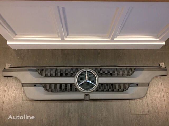 panel depan untuk truk Mercedes-Benz Atego 2