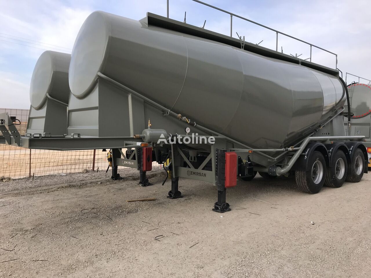 trailer tangki semen Emirsan 2024 Cement Tanker from Factory, 3 Pcs, 30 m3 Ready for Shipment baru
