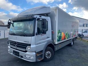 truk berpendingin Mercedes-Benz 1224