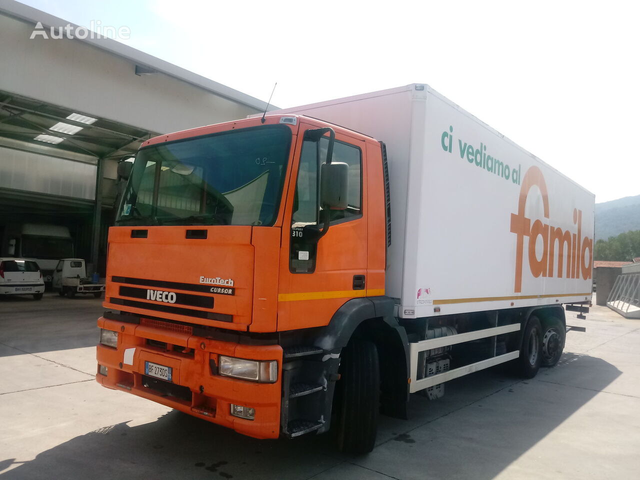 truk box IVECO EUROTEK 260E31Y/PS