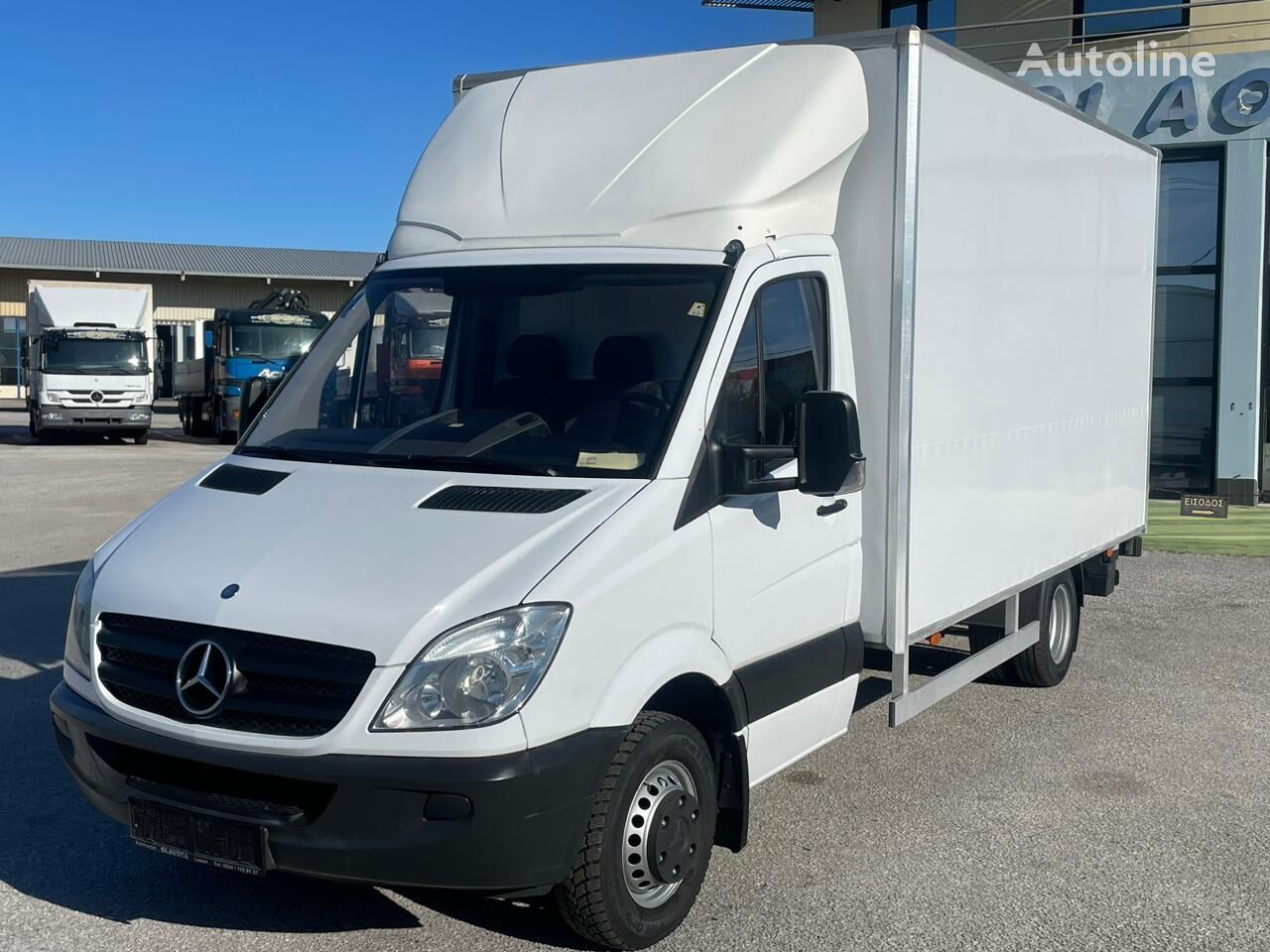 truk box Mercedes-Benz 516 CDI