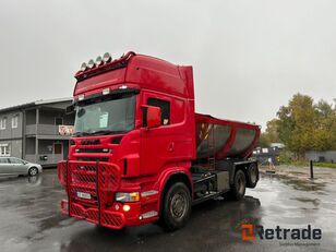 truk pembuangan Scania R500