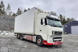 truk sasis Volvo FH460