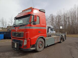 truk sasis Volvo FH540