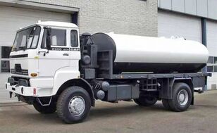 truk tanker DAF 2300 4x4 fuel tanker - 10000 Liters - ex army